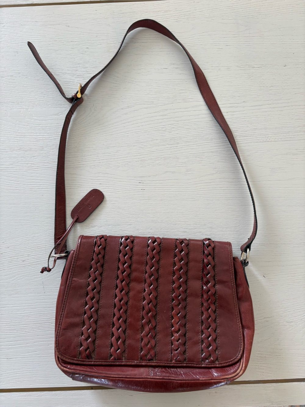 Vintage Etienne Aigner leather crossbody bag